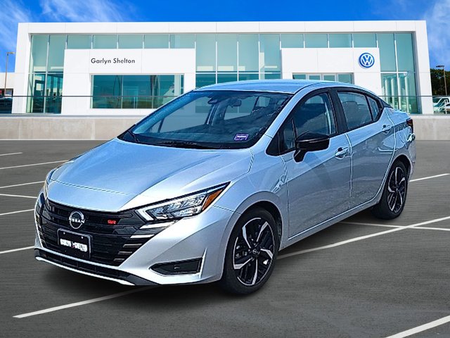 2024 Nissan Versa 1.6 SR