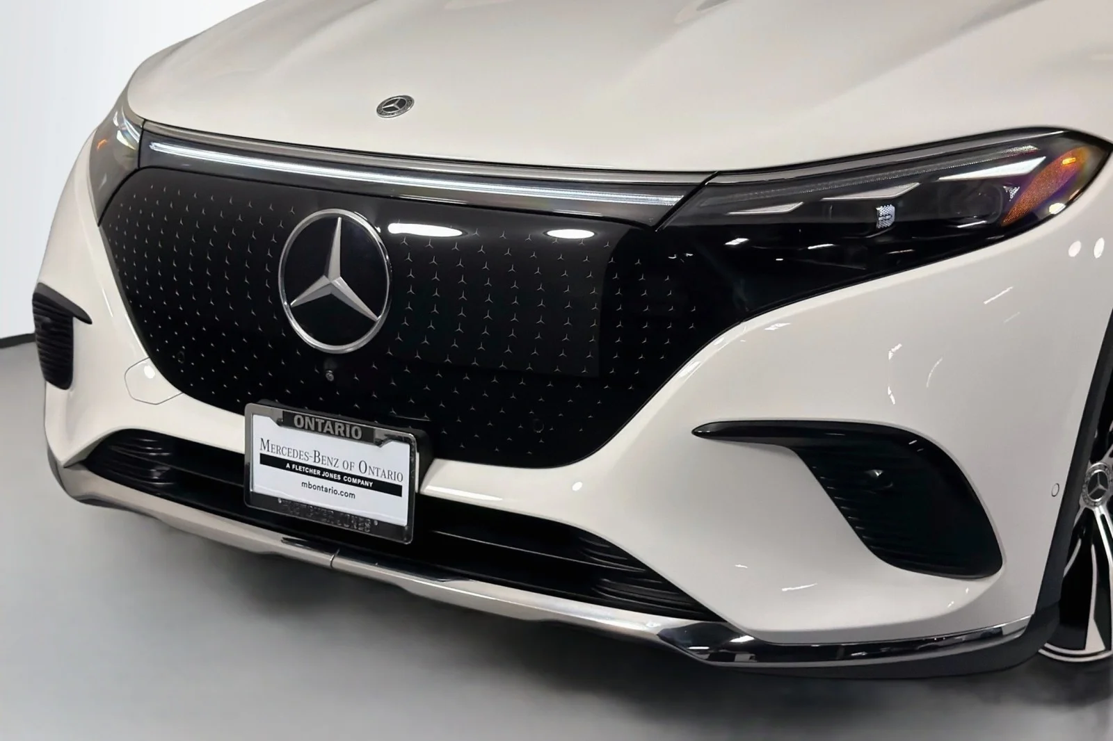 Certified Used 2023 Polar White Mercedes-Benz 450+ image 12