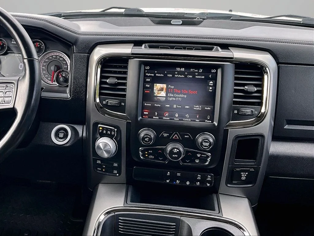 Used 2018 White Ram Night image 7
