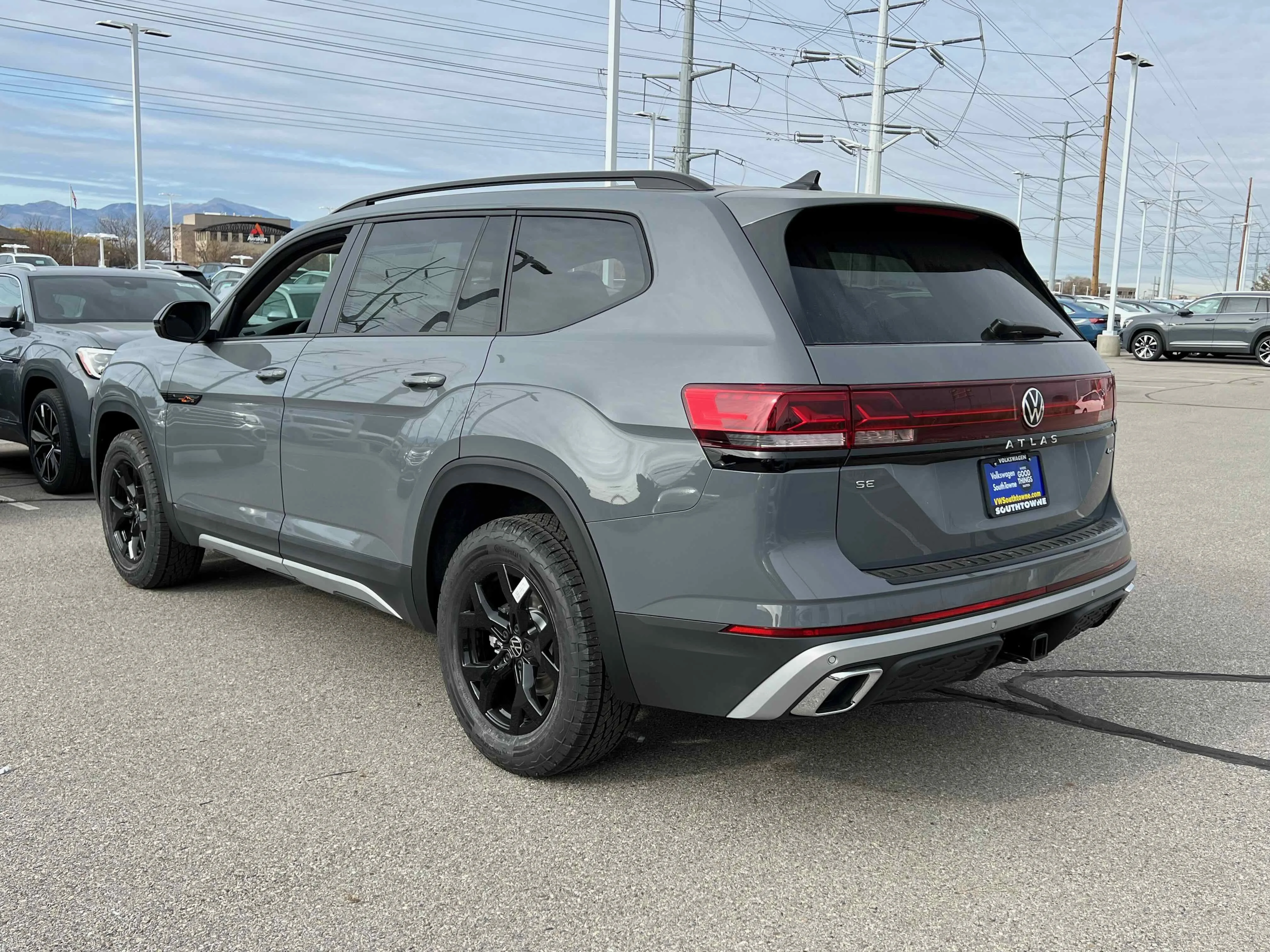 New 2026 Gray Volkswagen 2.0T Peak Edition image 9