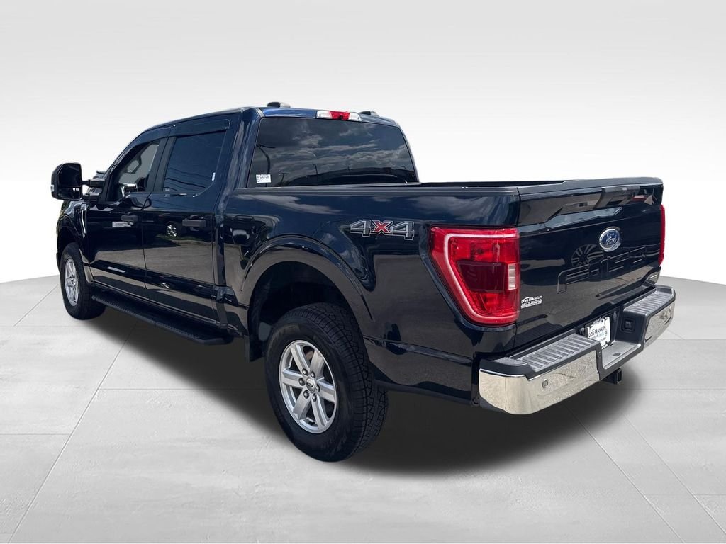 Used 2022 Blue Ford XLT image 3