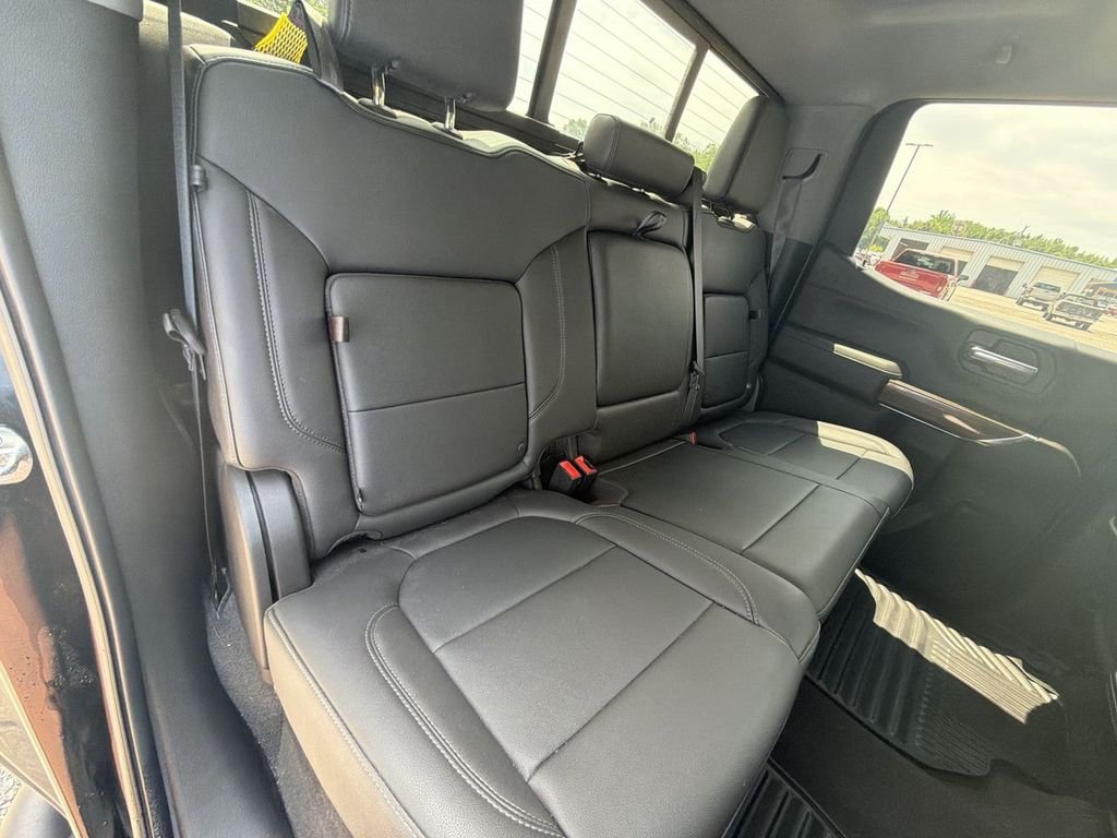 Used 2022 Black Chevrolet RST image 27