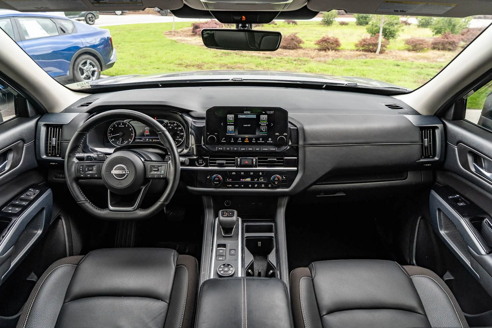 Used 2025 Gray Nissan SL image 20