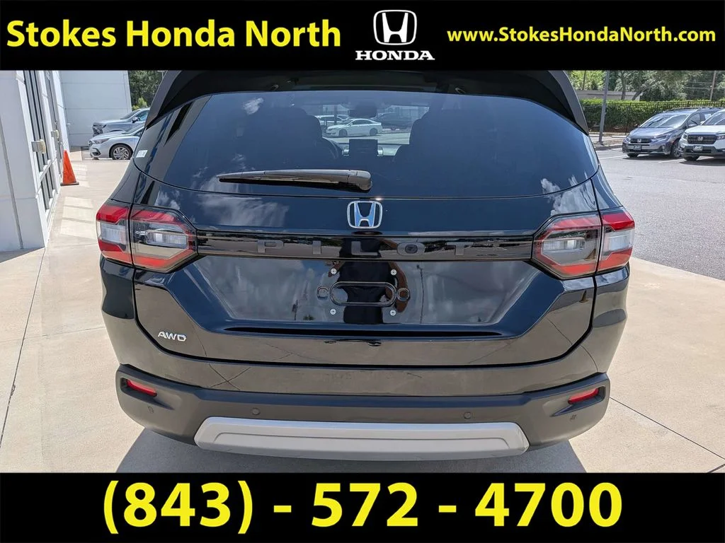 Certified Used 2025 Black Honda EX-L image 10