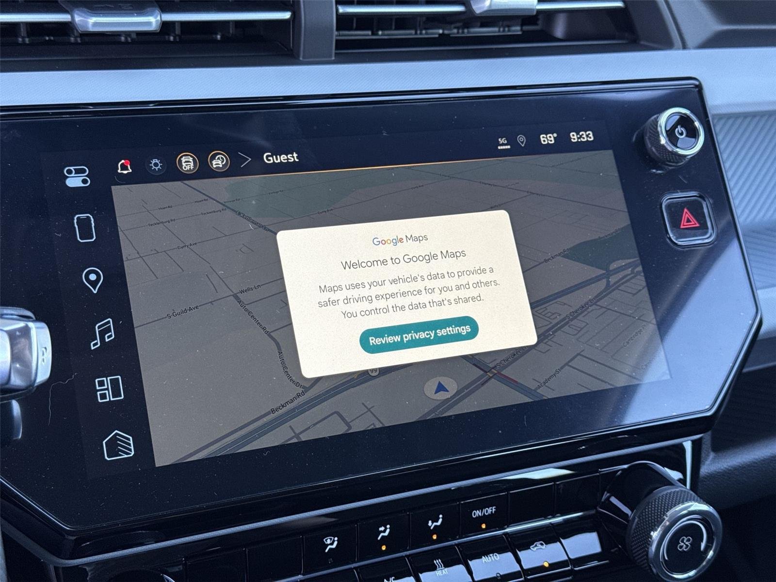 2027 Chevrolet Bolt LT - Photo 14