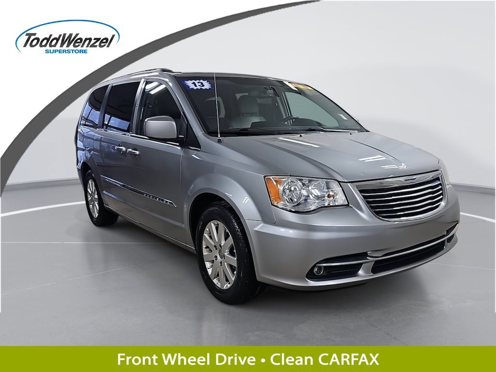2013 Chrysler Town & Country Touring