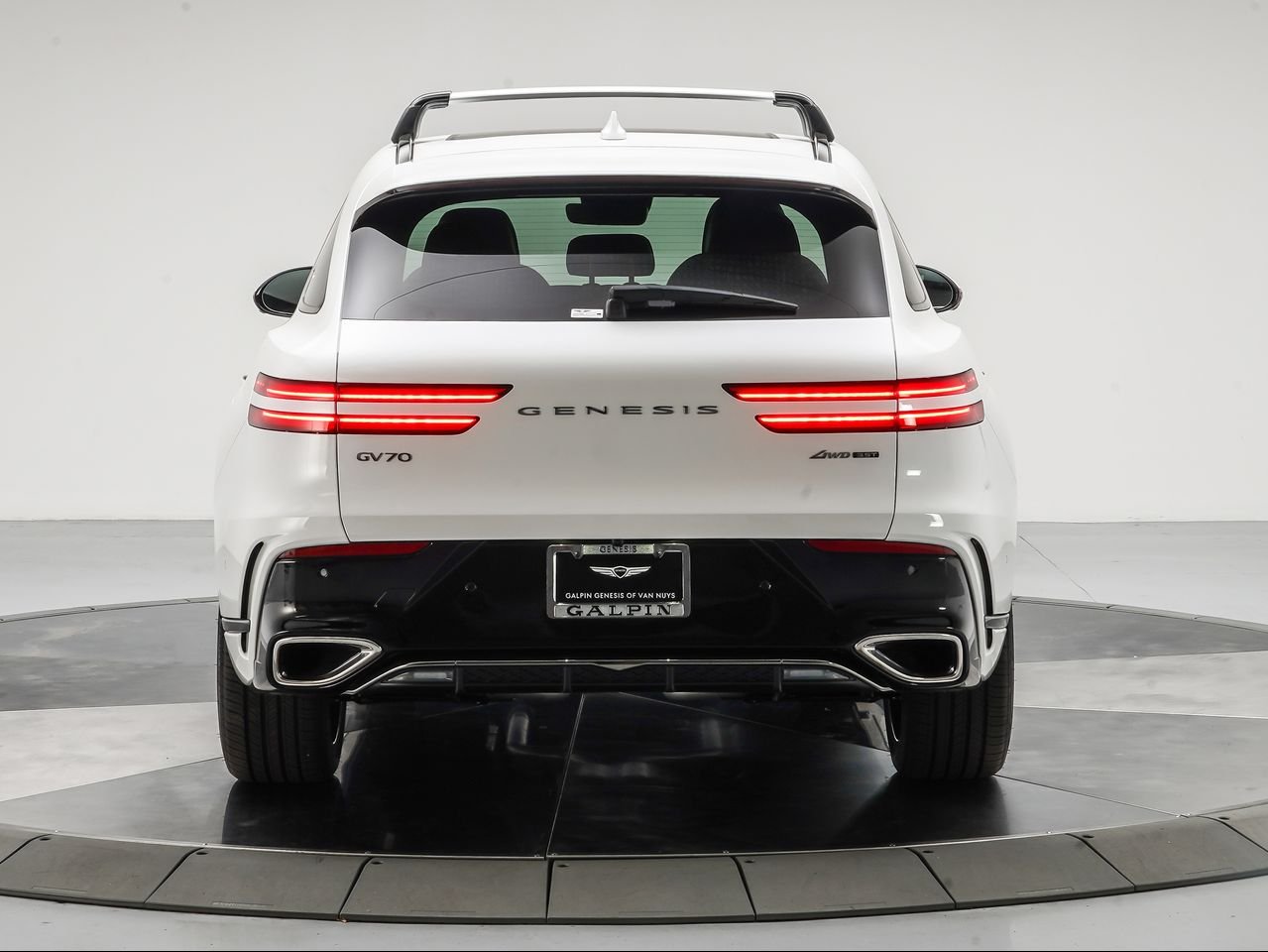 2026 GENESIS GV70 Sport Prestige - Photo 4