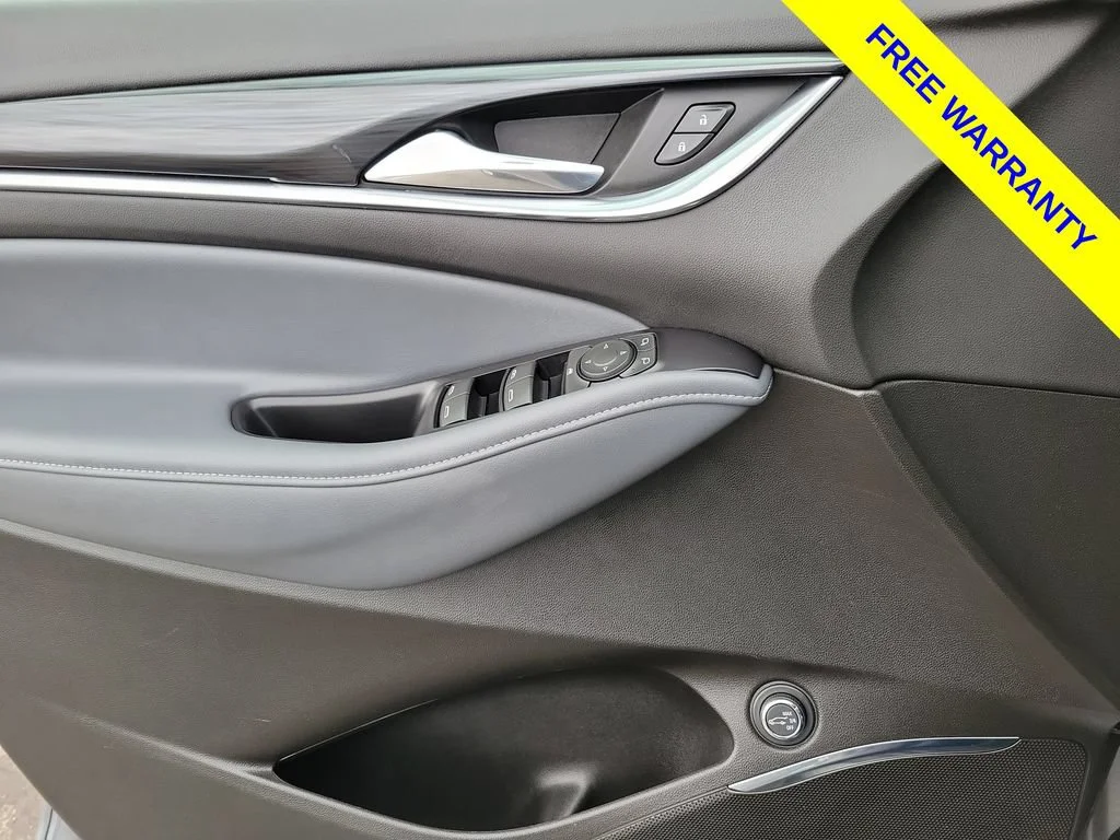 2018 Buick Enclave Essence - Photo 18