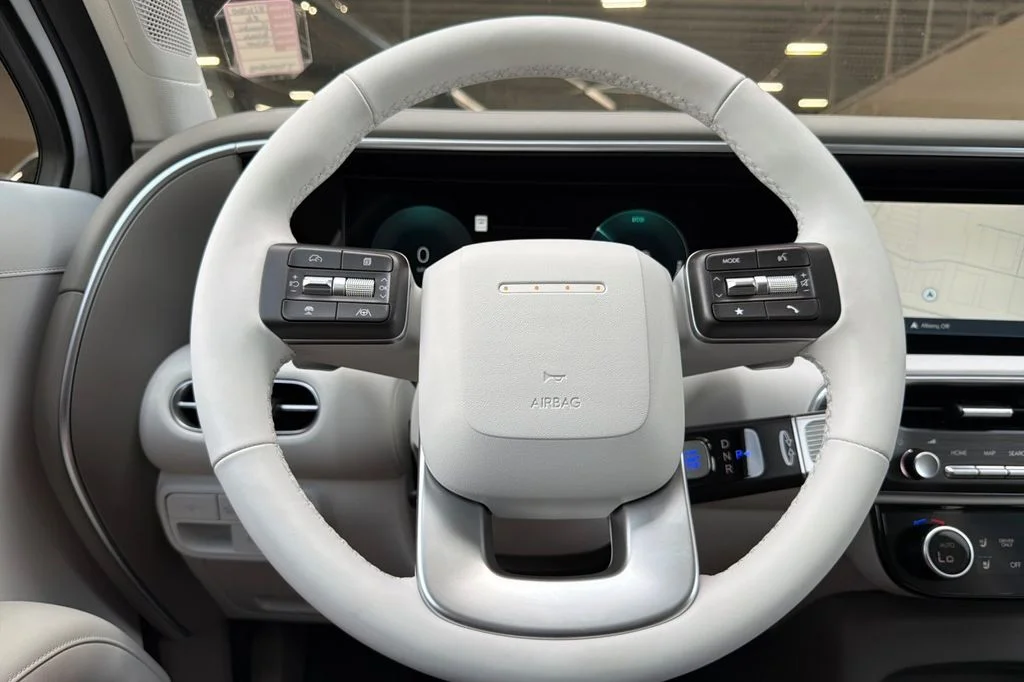 New 2026 Silver Hyundai SEL Premium image 22