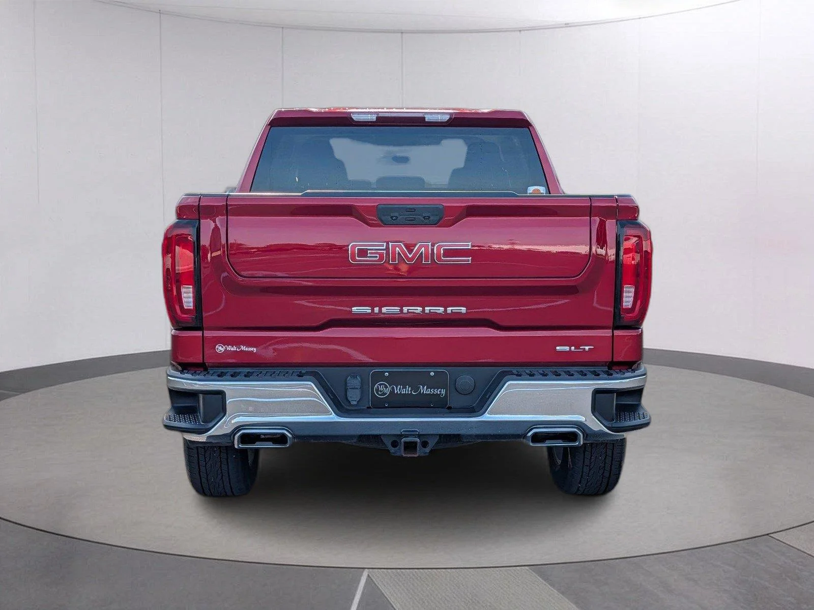 Used 2023 Volcanic Red Tintcoat GMC SLT image 4