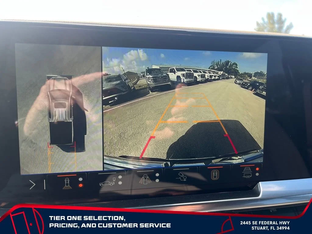 New 2026 Summit White GMC SLT image 30