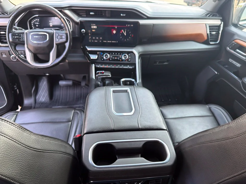Used 2022 Onyx Black GMC Denali image 17