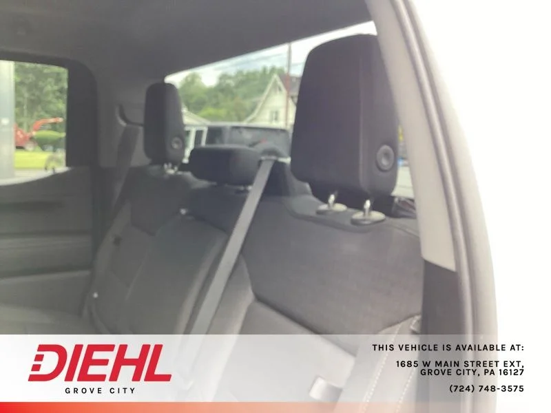 Used 2022 White Chevrolet RST image 16