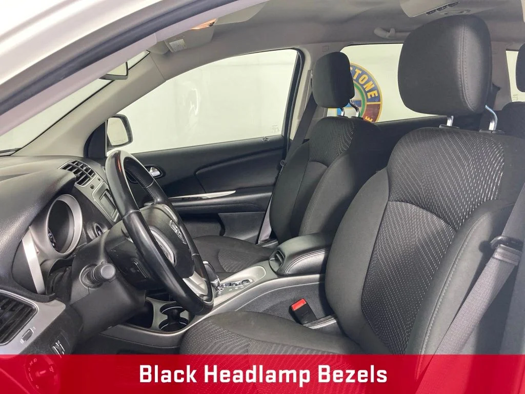 Used 2019 White Dodge SE image 8