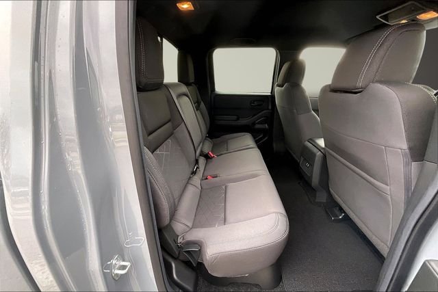 New 2026 Boulder Gray Pearl Nissan Crew Cab SV image 10
