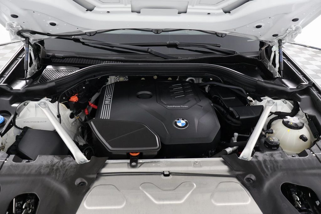 Used 2024 White BMW sDrive30i image 15