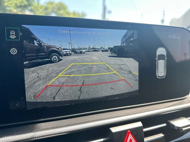 New 2027 Gravity Gray Kia S image 24