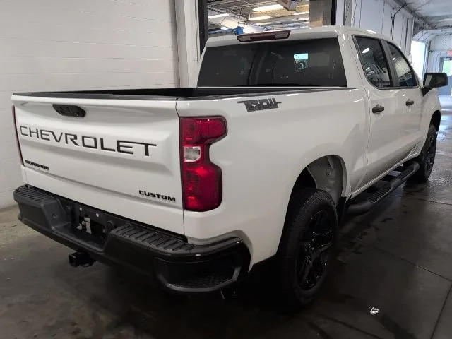 Used 2024 Summit White Chevrolet Custom Trail Boss image 4