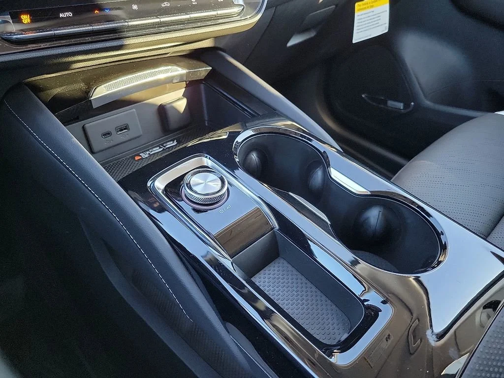 2026 Buick Envision Sport Touring - Photo 25