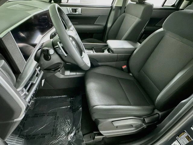 Certified Pre-Owned 2025 Hyundai Santa Fe SE
