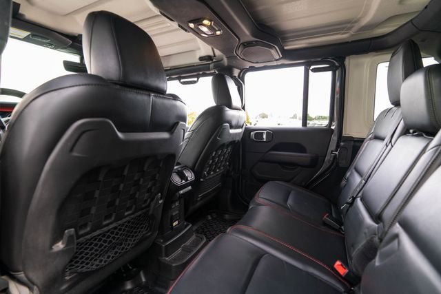 Used 2019 Crystal Metallic Jeep Unlimited Rubicon image 18