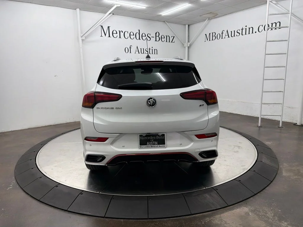 Used 2020 White Buick Essence image 6