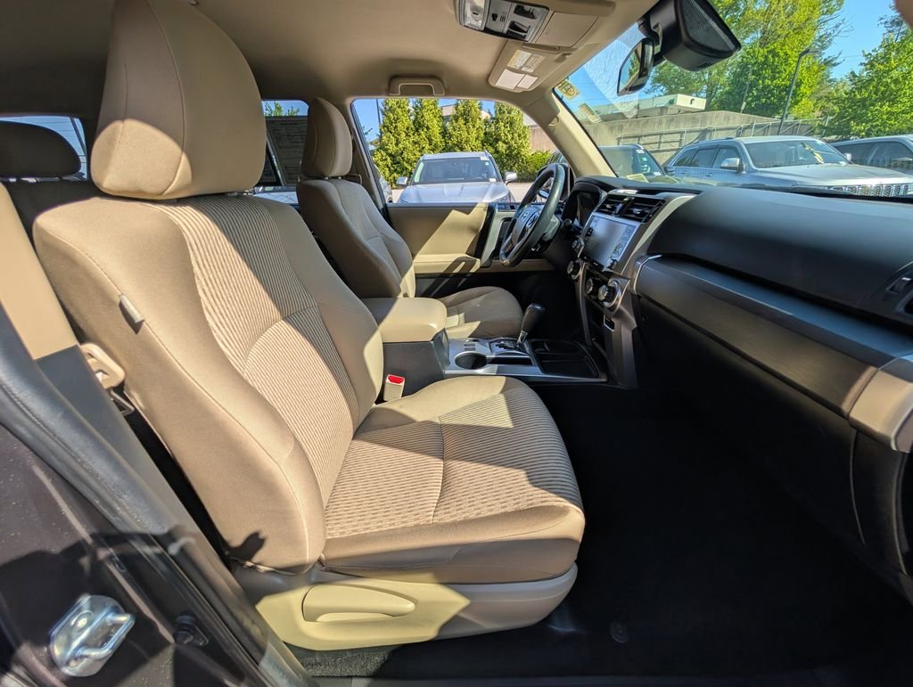 Used 2021 Gray Toyota SR5 image 26