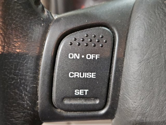 Used 2004 Beige Jeep Sport image 32