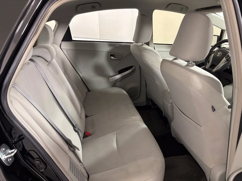 Used 2014 Black Toyota Two image 33