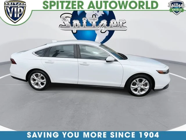 Used 2024 White Honda LX image 10