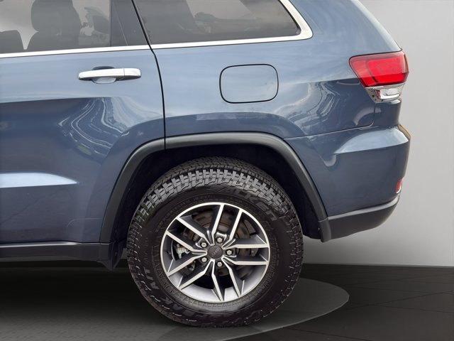 Used 2021 Slate Blue Pearlcoat Jeep Limited image 23