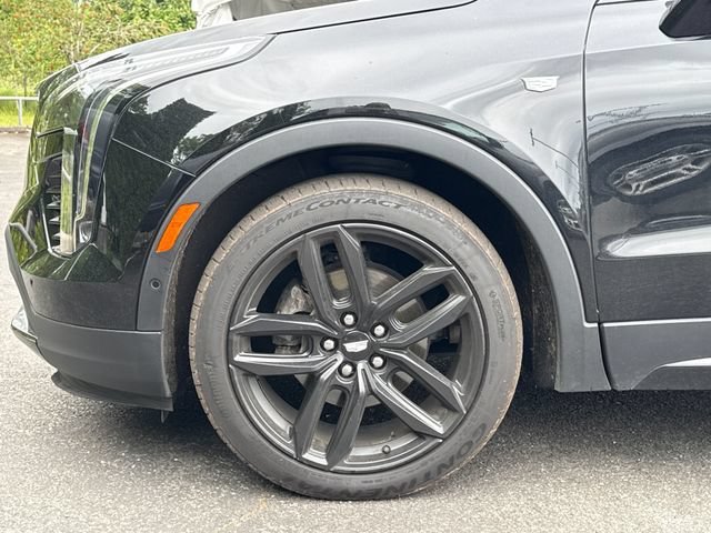 Used 2019 Stellar Black Metallic Cadillac Sport image 7