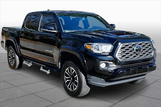 Certified Used 2023 BLACK Toyota  image 3
