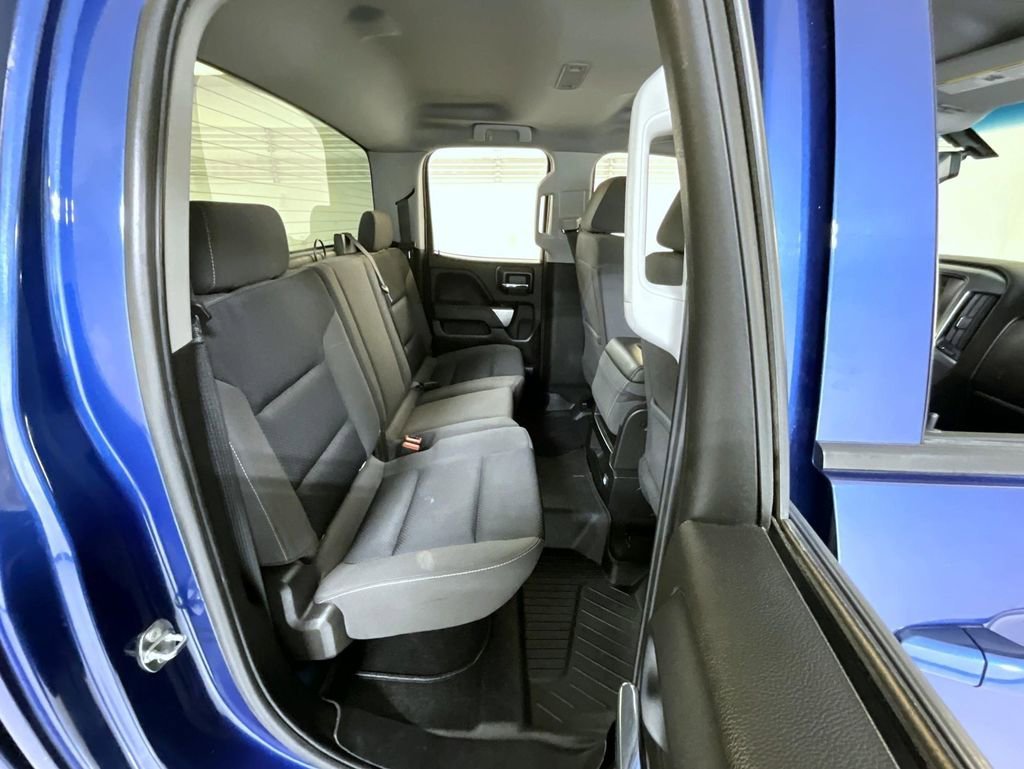 2018 Chevrolet Silverado 1500 LT - Photo 18