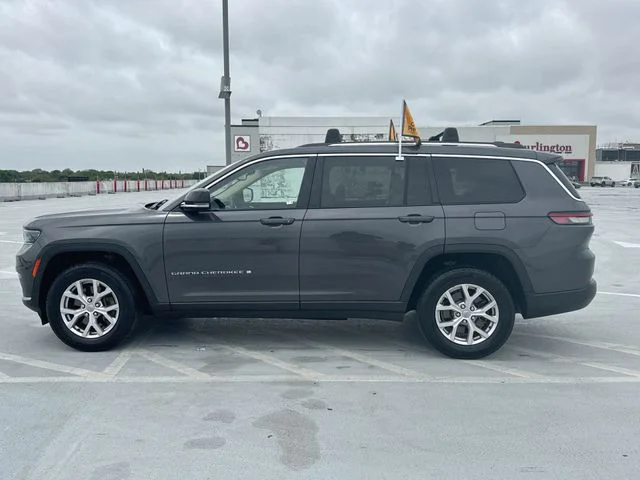 Certified Used 2021 Gray Jeep Limited image 5