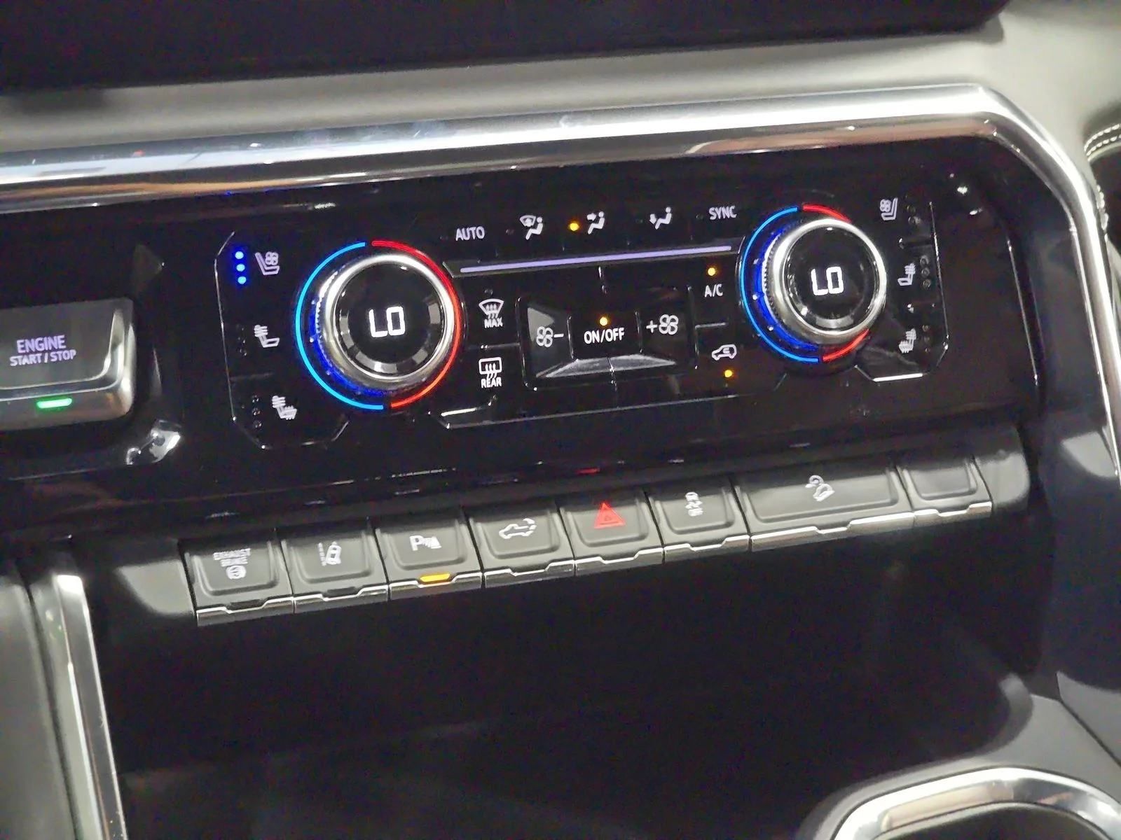 2024 GMC Sierra 2500HD Denali Ultimate - Photo 22