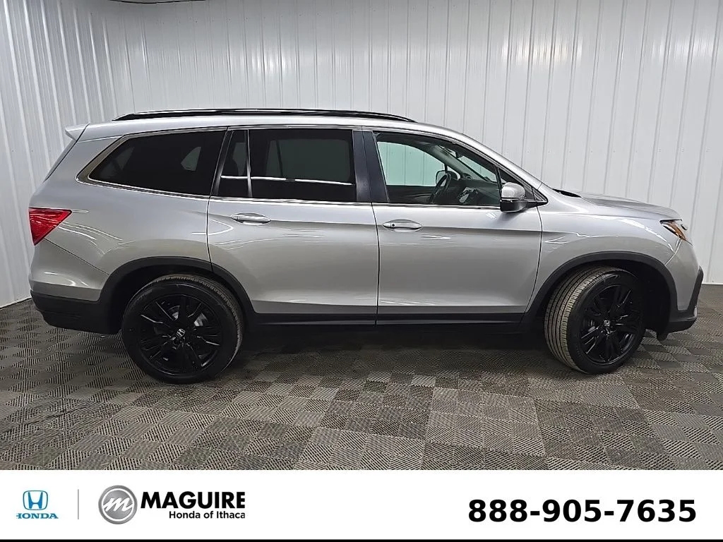 Used 2022 Gray Honda Special Edition image 2