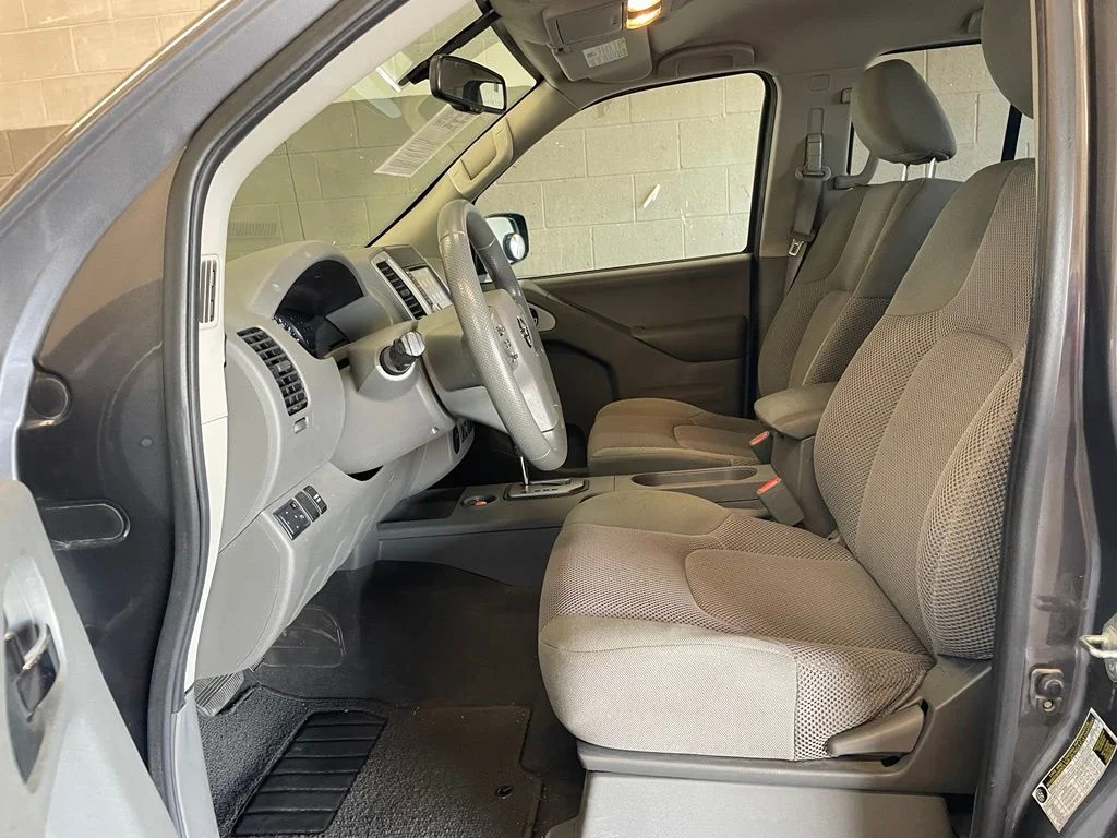 Used 2021 Gray Nissan SV image 10