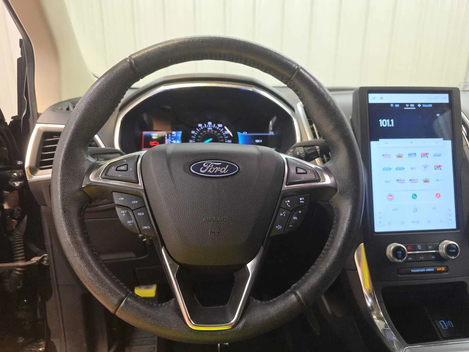 Used 2021 Agate Black Metallic Ford Titanium image 10