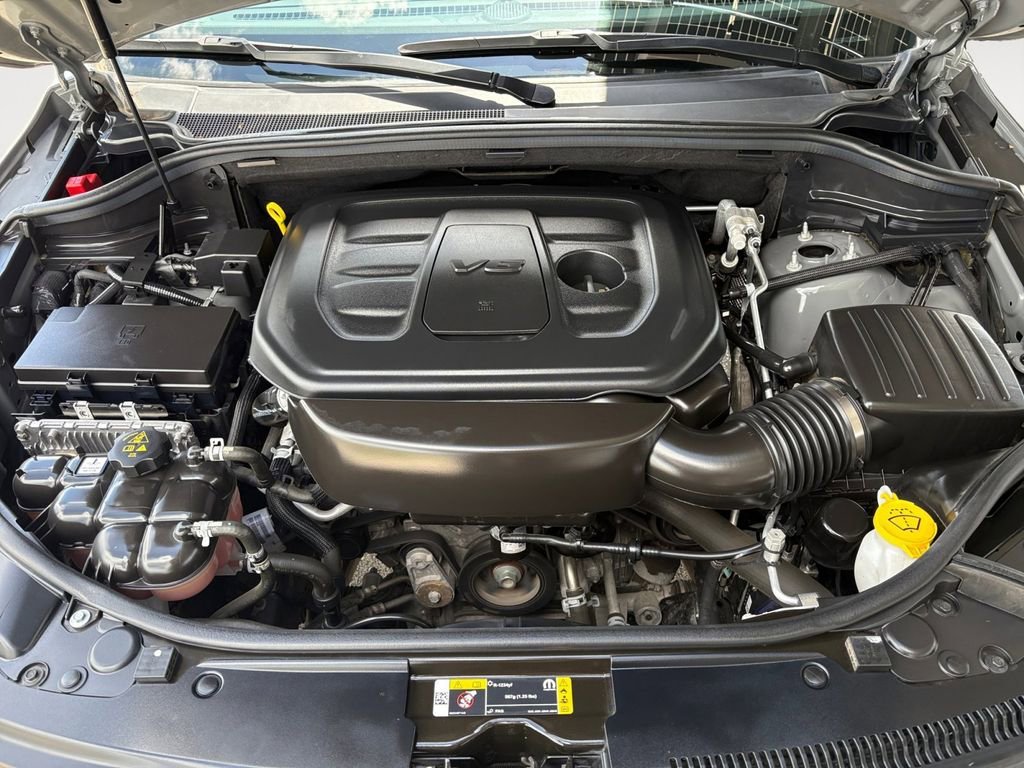 Used 2022 Sting-Gray Clearcoat Jeep Laredo X image 27