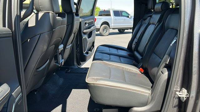 New 2026 Granite Crystal Metallic Clear-Coat Exterior Paint RAM Laramie image 18