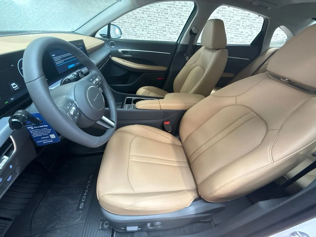 New 2026 Serenity White Hyundai Limited image 23