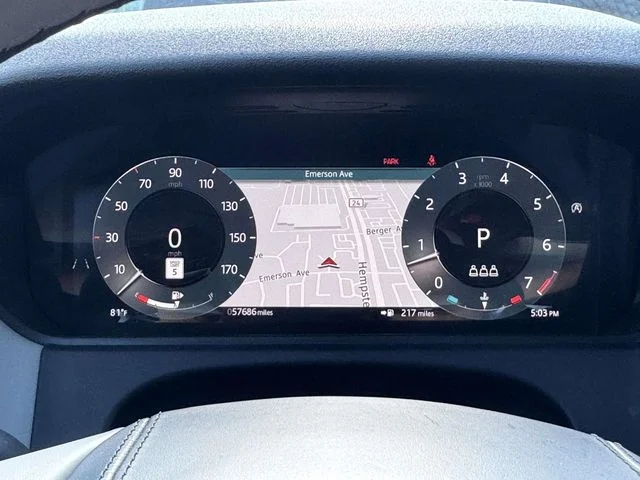 Used 2025 Gray Land Rover Dynamic SE image 31