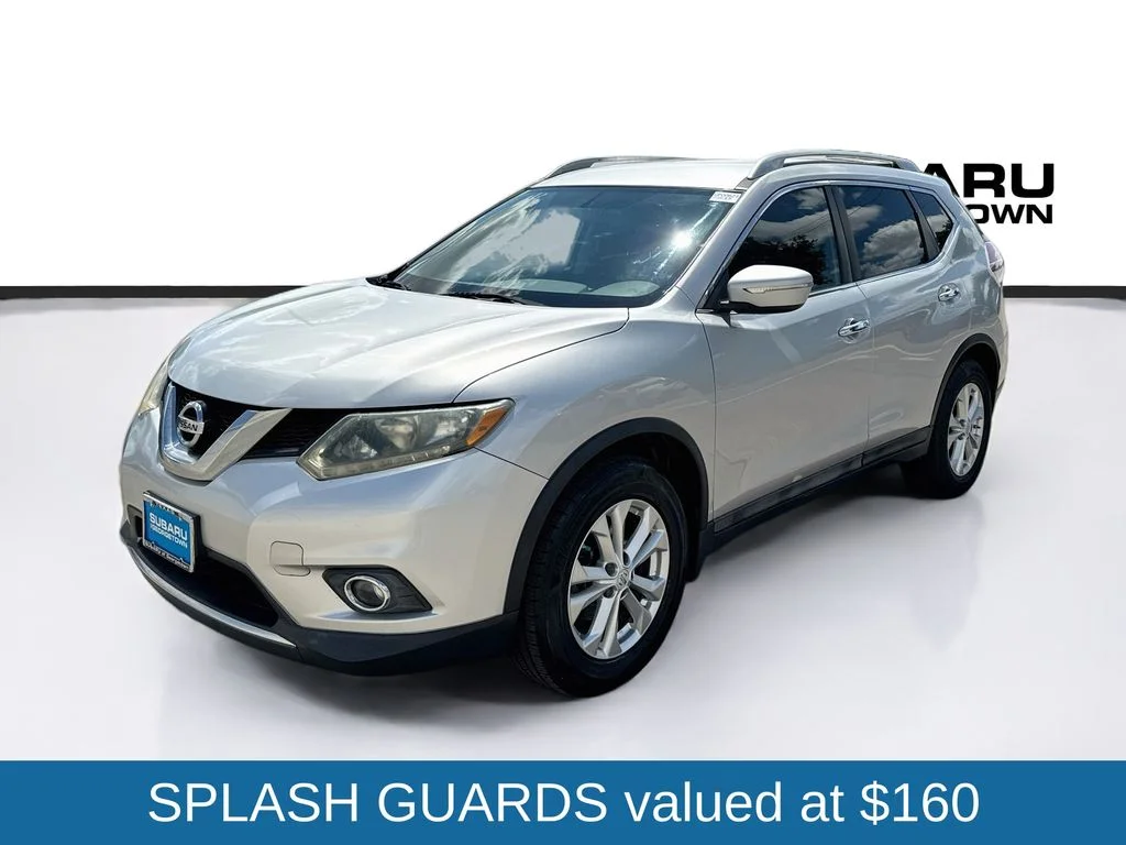 Used 2014 Silver Nissan SV image 3