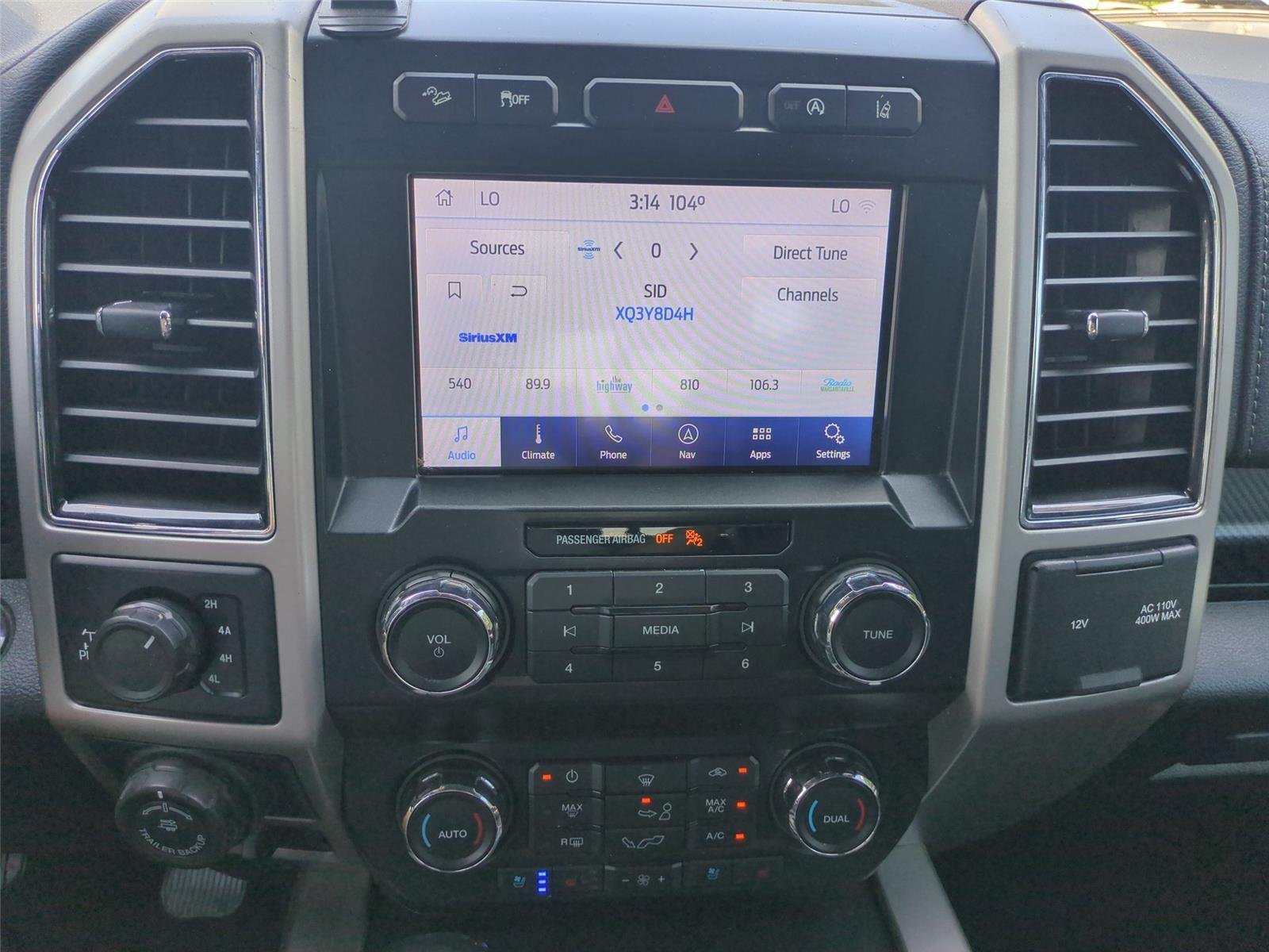 Used 2020 Agate Black FORD LARI image 24