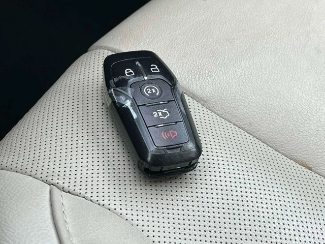 Used 2015 Guard Ford Titanium image 38