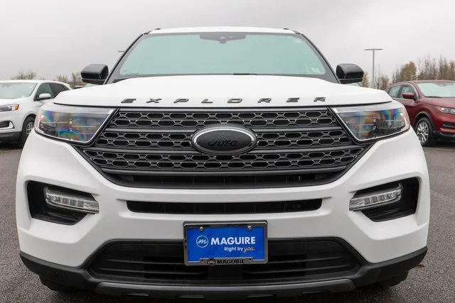 Used 2023 White Ford XLT image 3