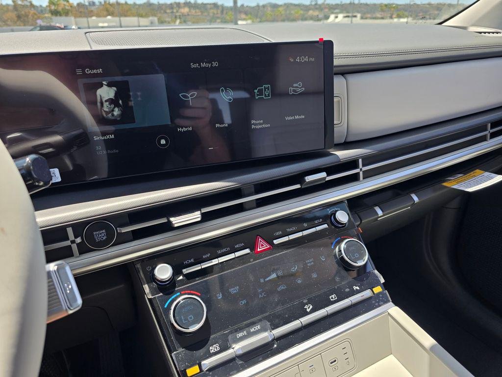 New 2026 White Hyundai SEL image 29