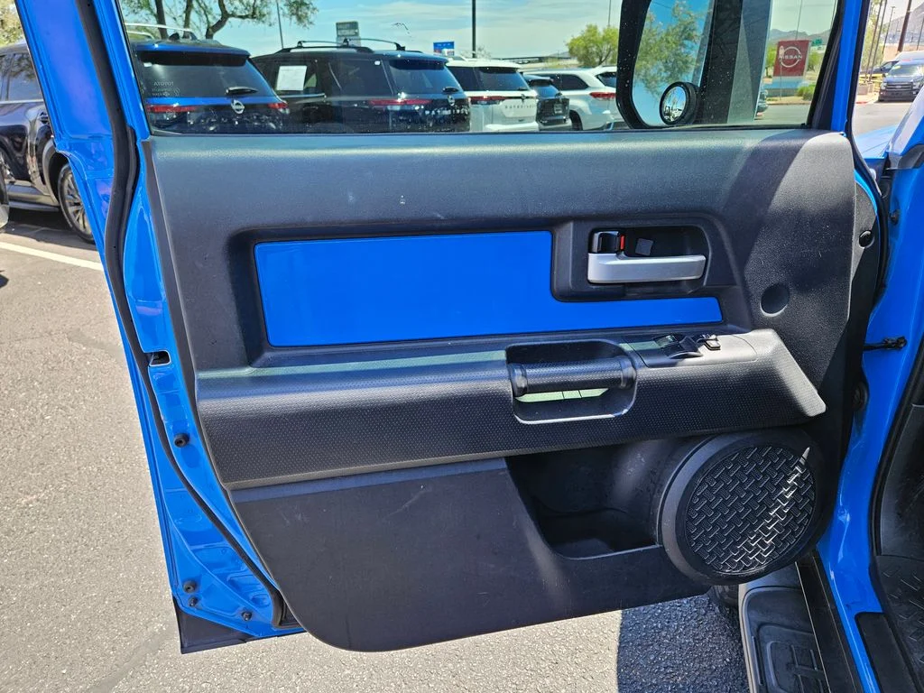 Used 2007  Toyota Base image 9