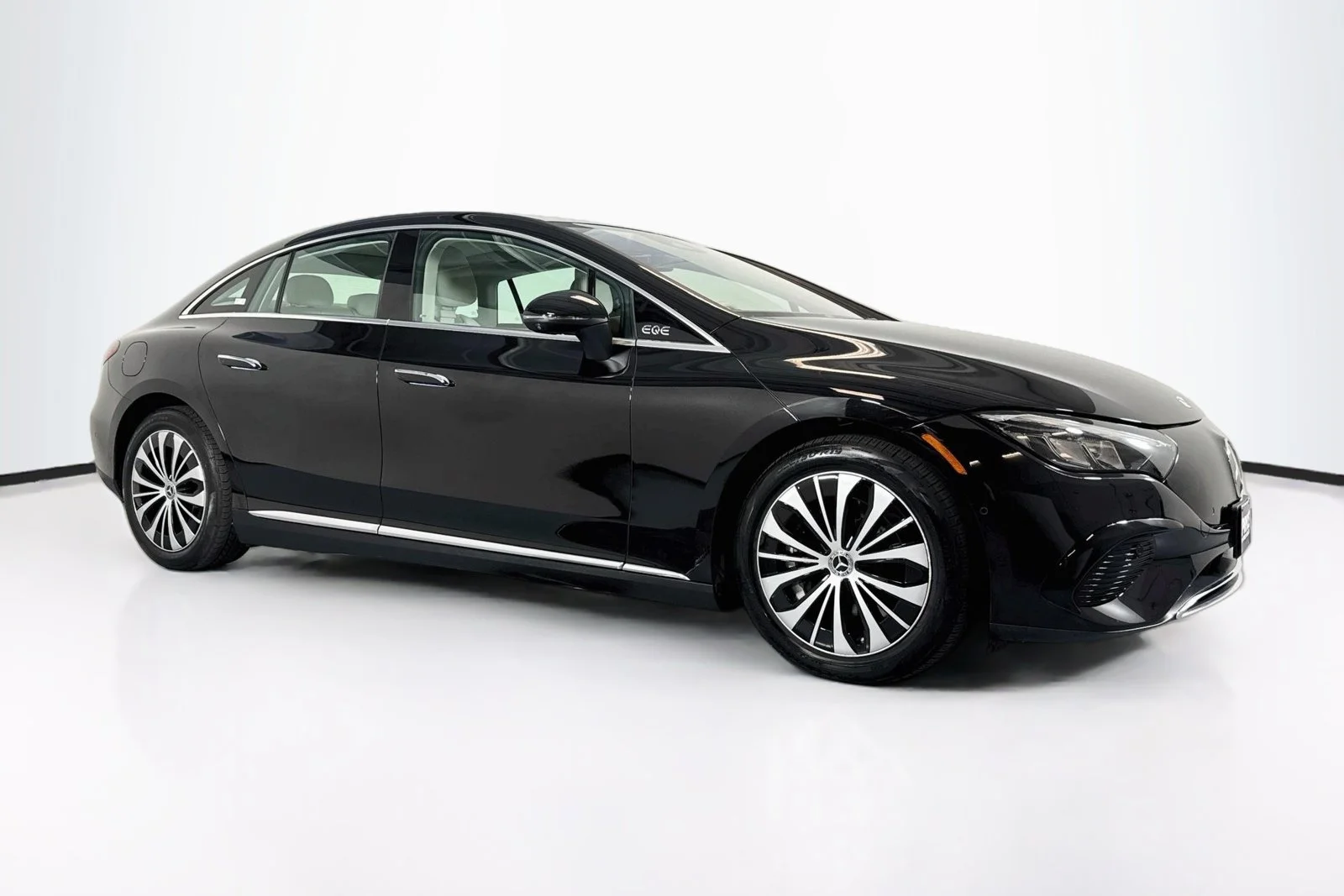 Used 2023 Obsidian Black Metallic Mercedes-Benz EQE 350 image 3